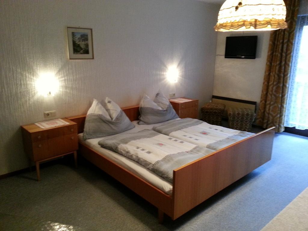 Apartamento Haus Chorinskyklause Bad Goisern Habitación foto